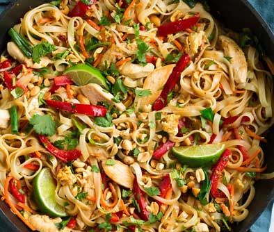 chicken and shrimp pad thai